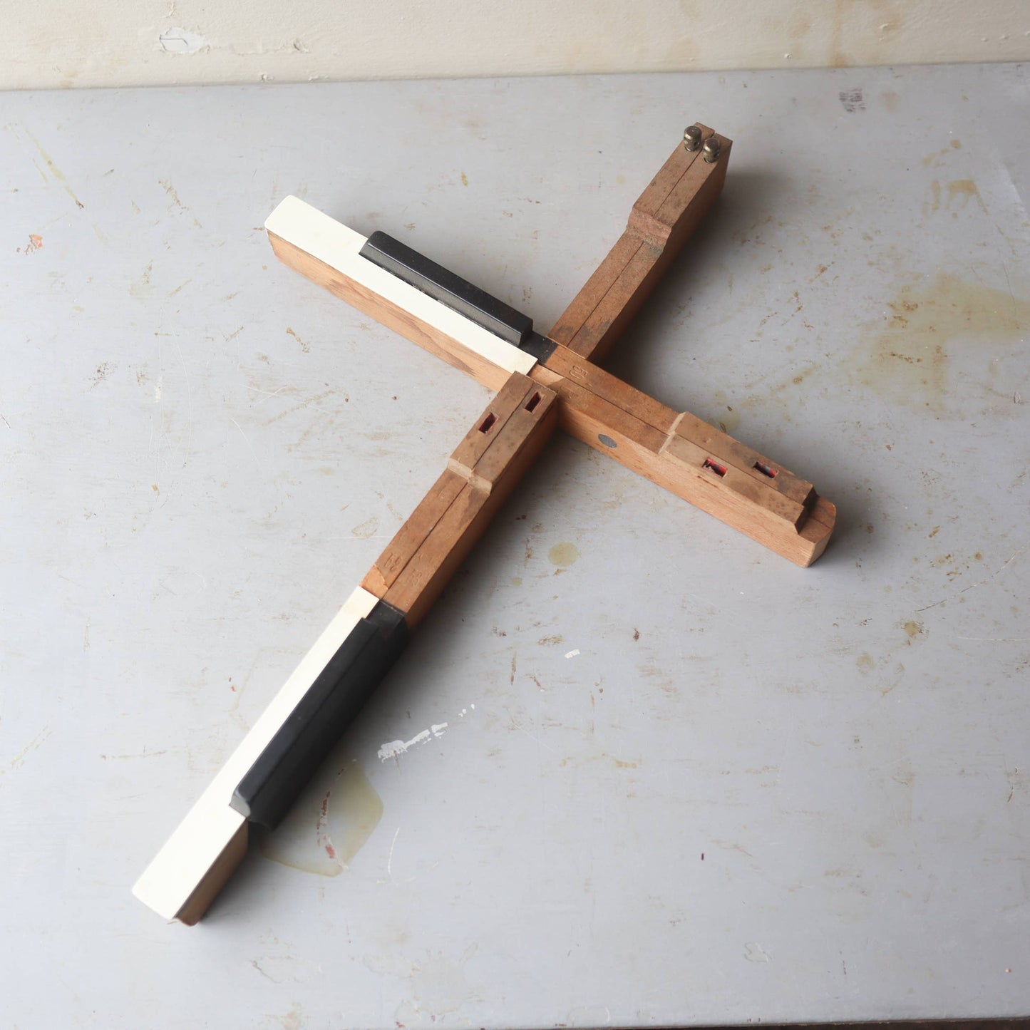Piano Key Cross