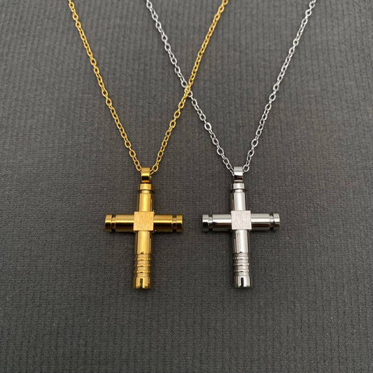18K Gold Pltd. Cross Pedant