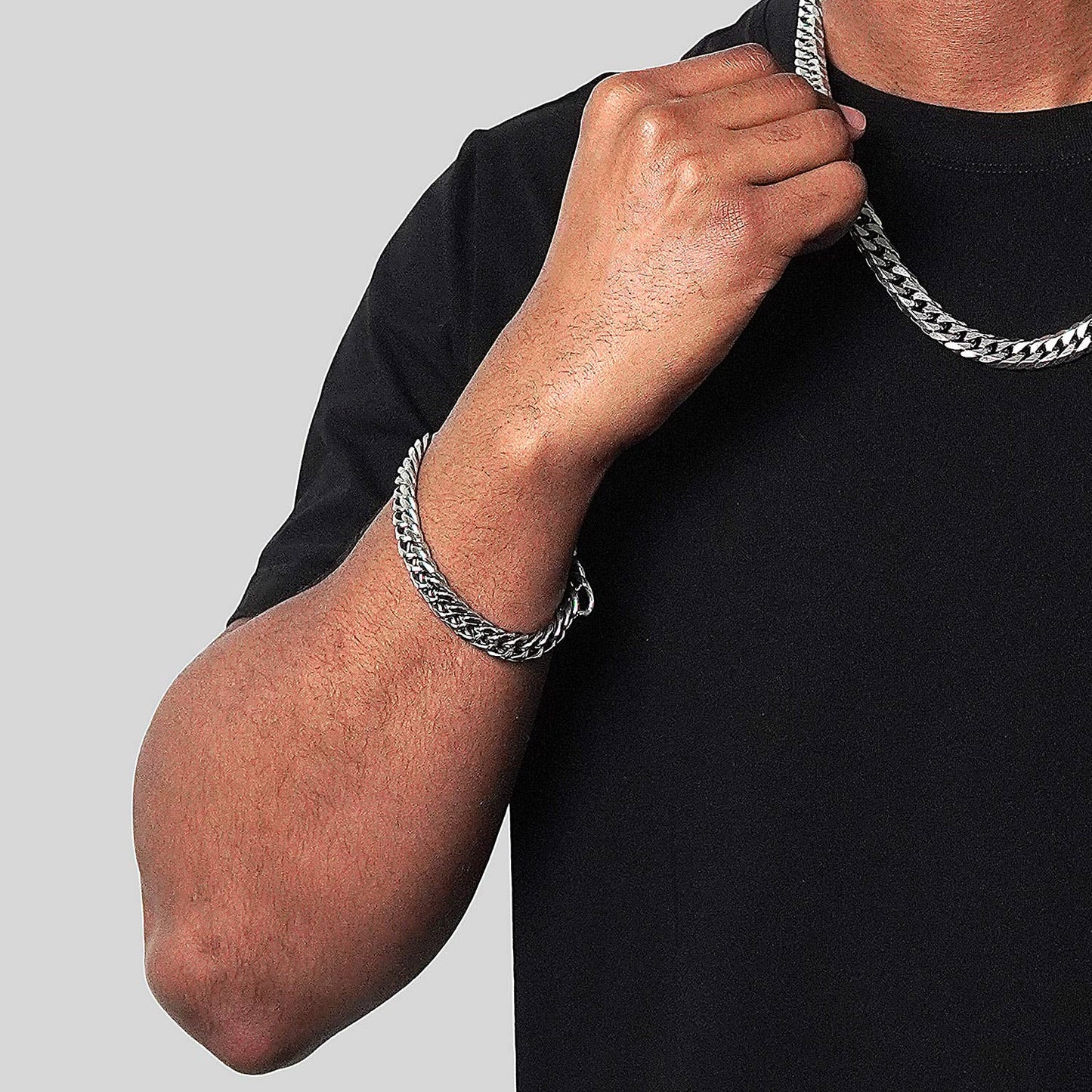 Invicta Jewelry Double Curb Chain Bracelet (11.5mm) - 8.75"