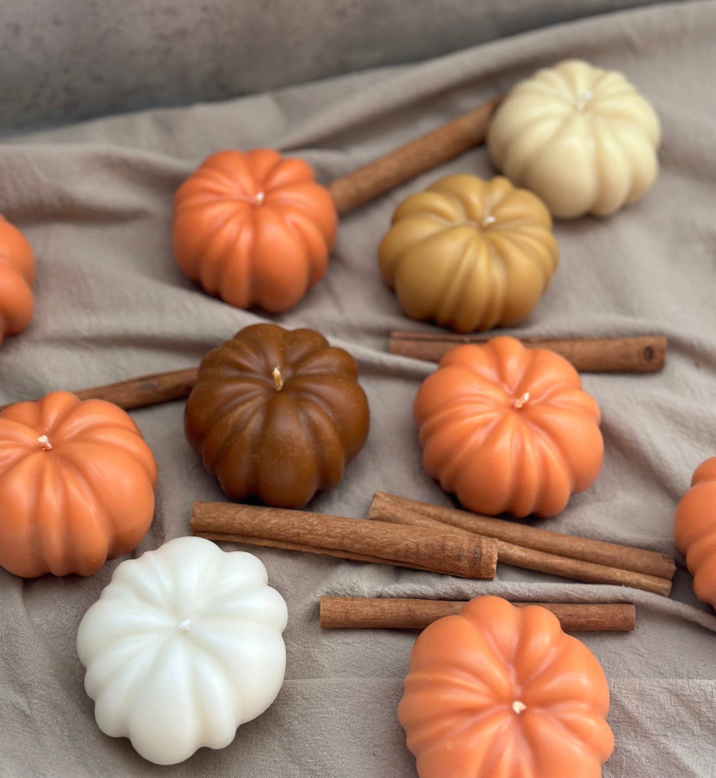 Pumpkin Candles: Dark Brown / Pumpkin spice - Clearance