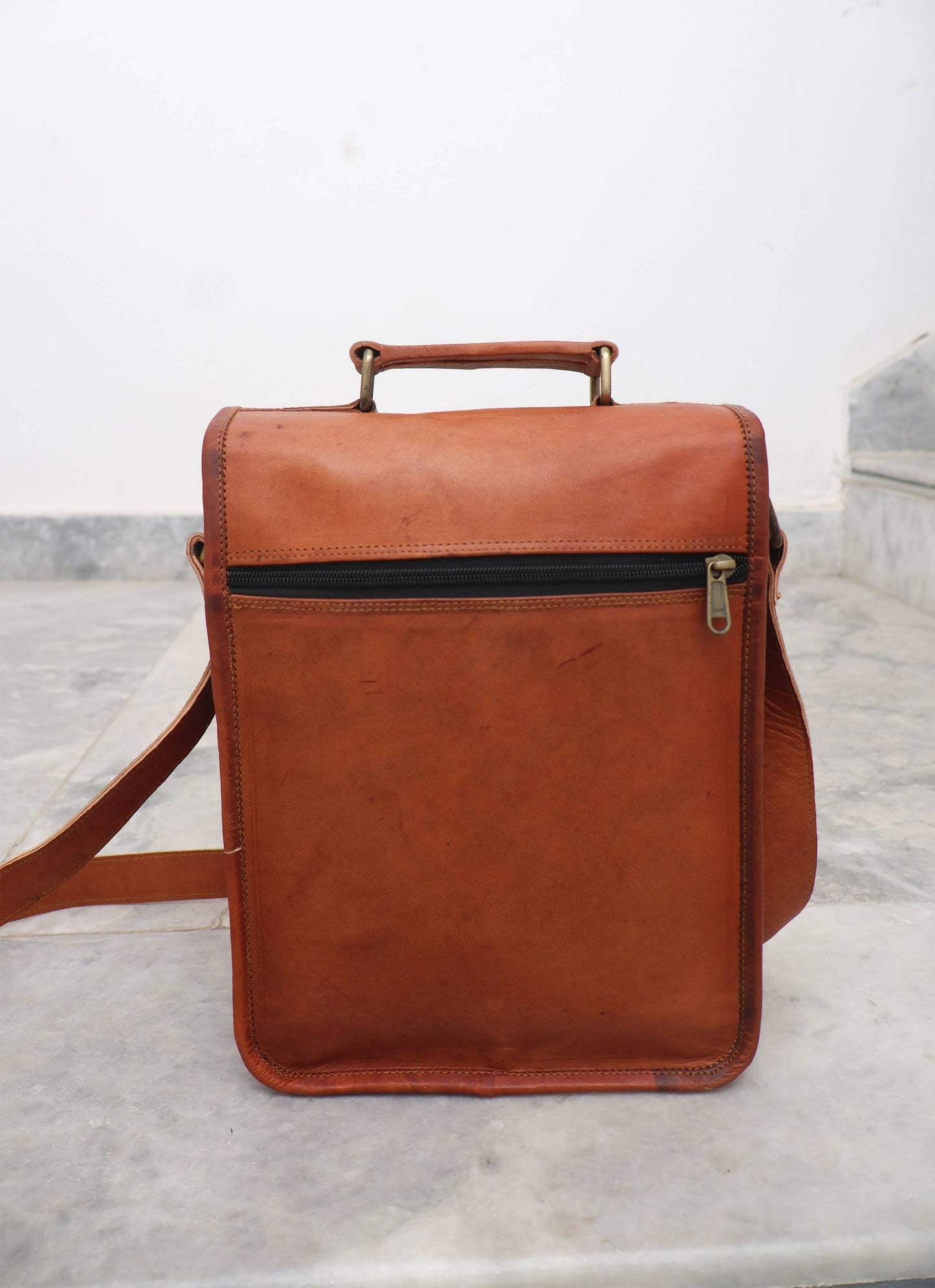 Leather Shoulder Travel Crossbody Bag Macbook Ipad Satchel