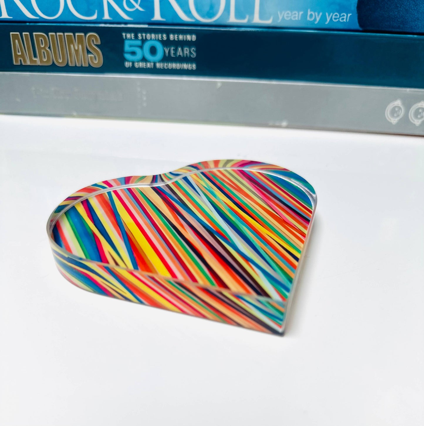 Colorful Abstract Lines Crystal Heart Paperweight Decor 