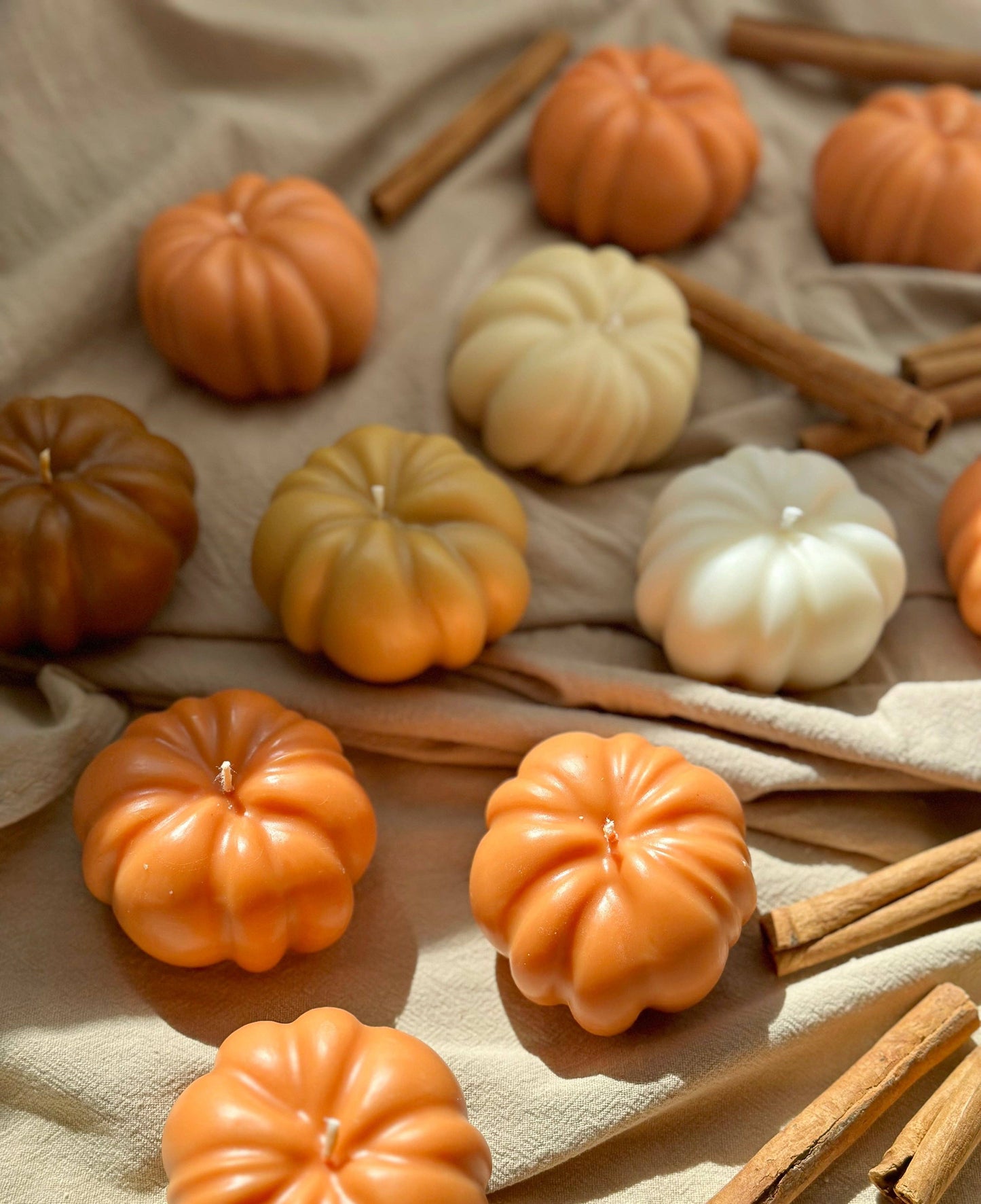 Pumpkin Candles: Dark Brown / Pumpkin spice - Clearance