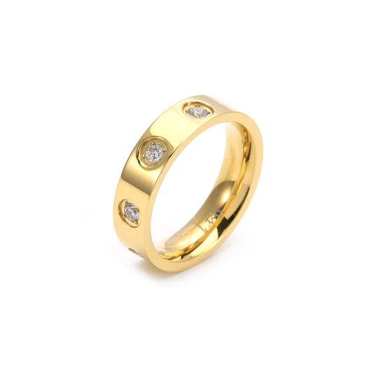 Gold 8-Stone Pave Ring