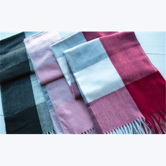 Large Checkered Scarf