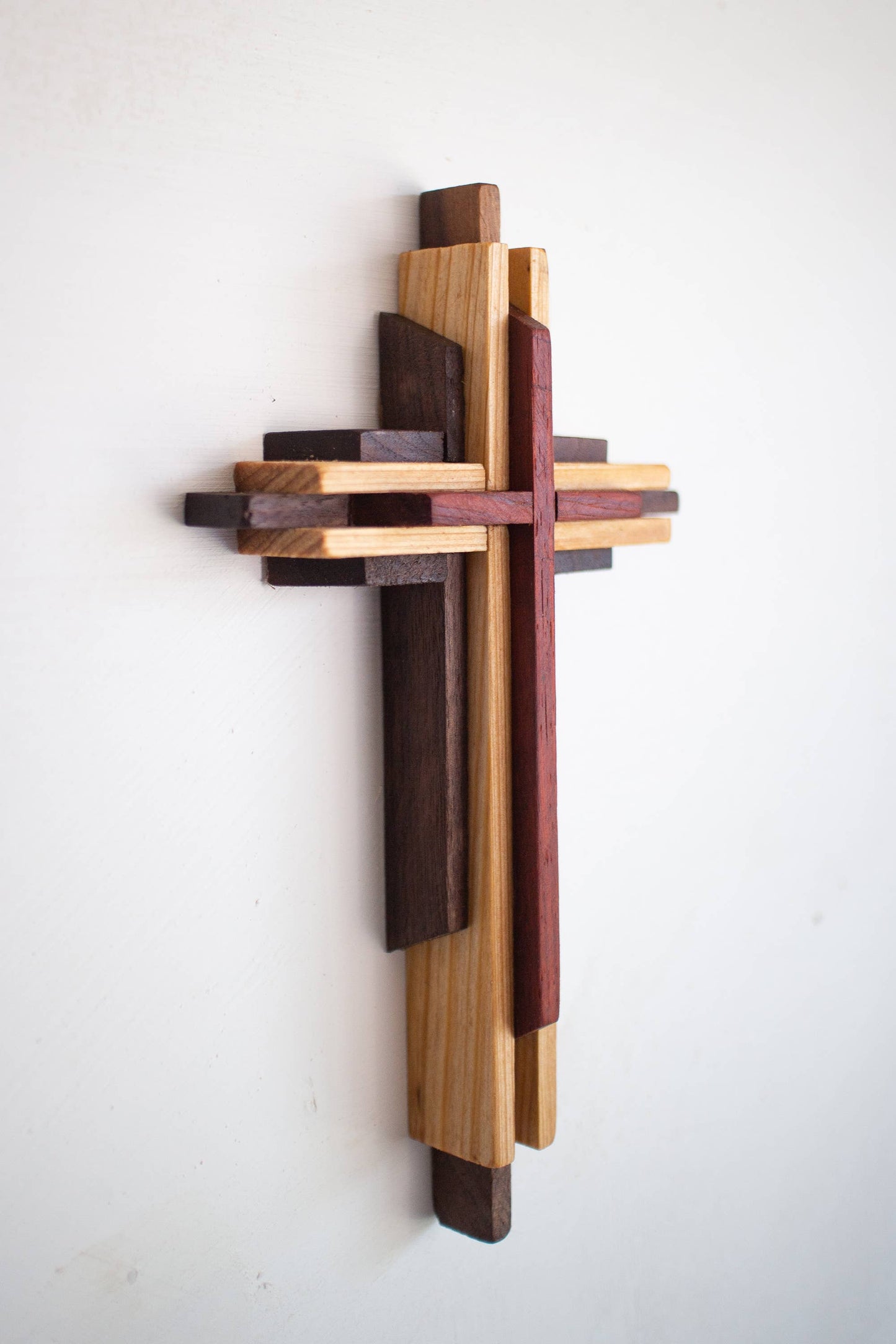 Small Layered Cross