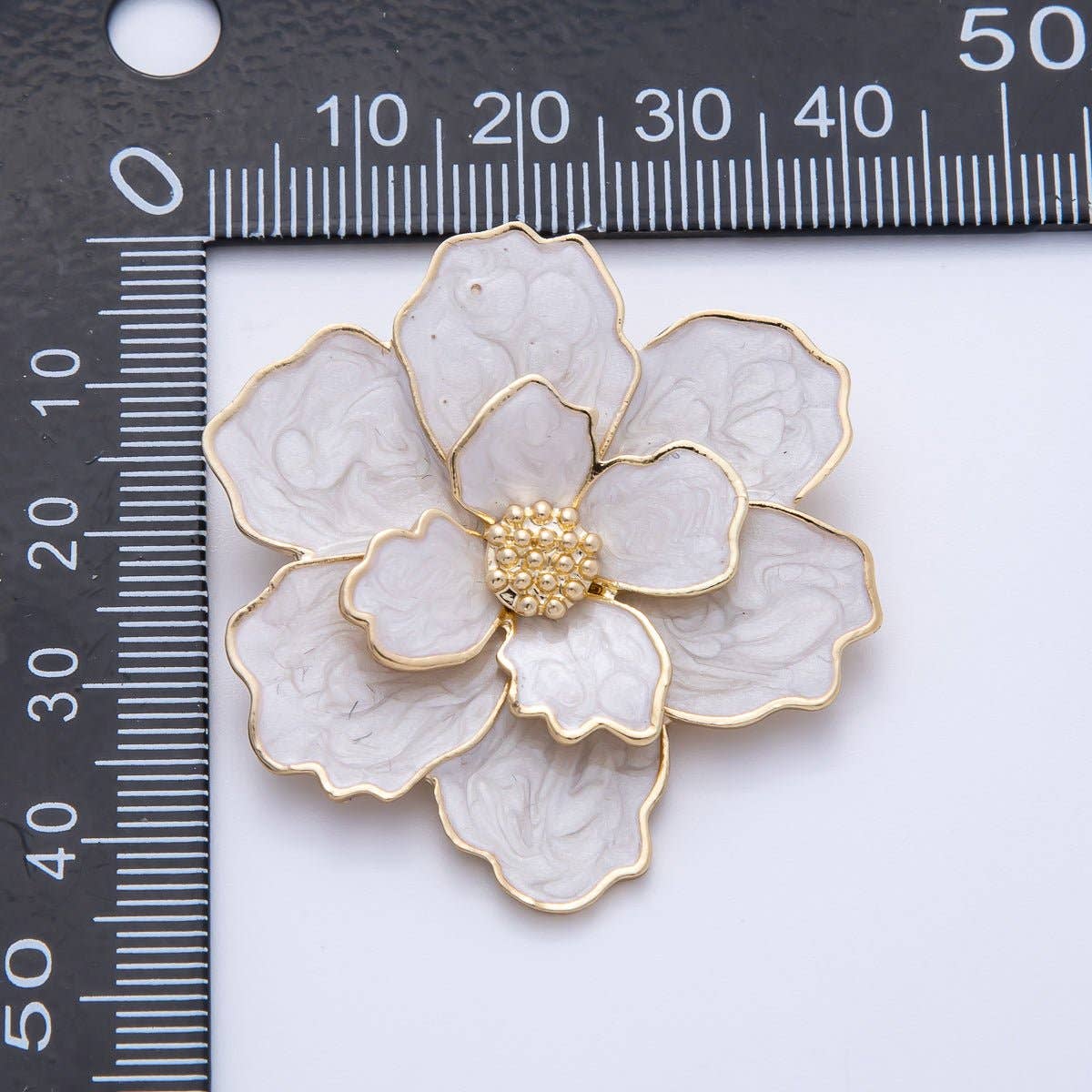 Gold 42mm x 34.5mm White Glitter Enamel Flower Pin Brooch