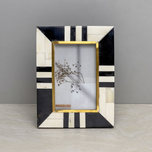 Striped Horn Frame with Brass Trim 4x6