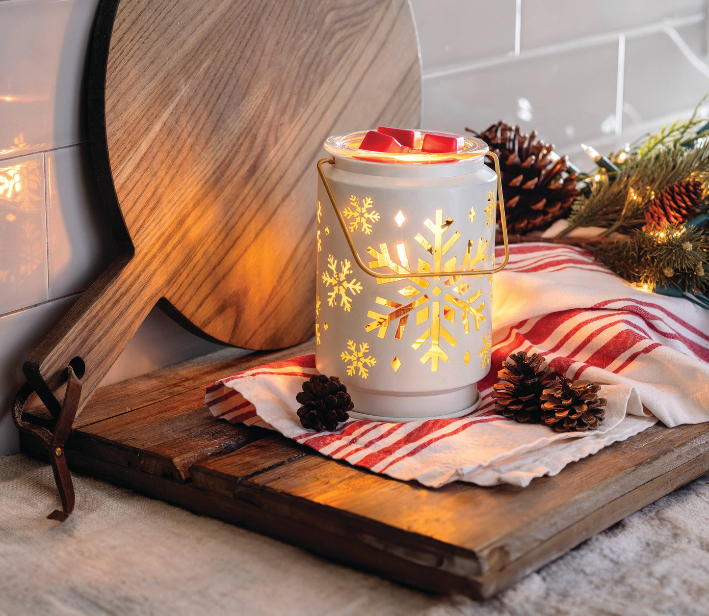Snowflake Illumination Fragrance Warmer