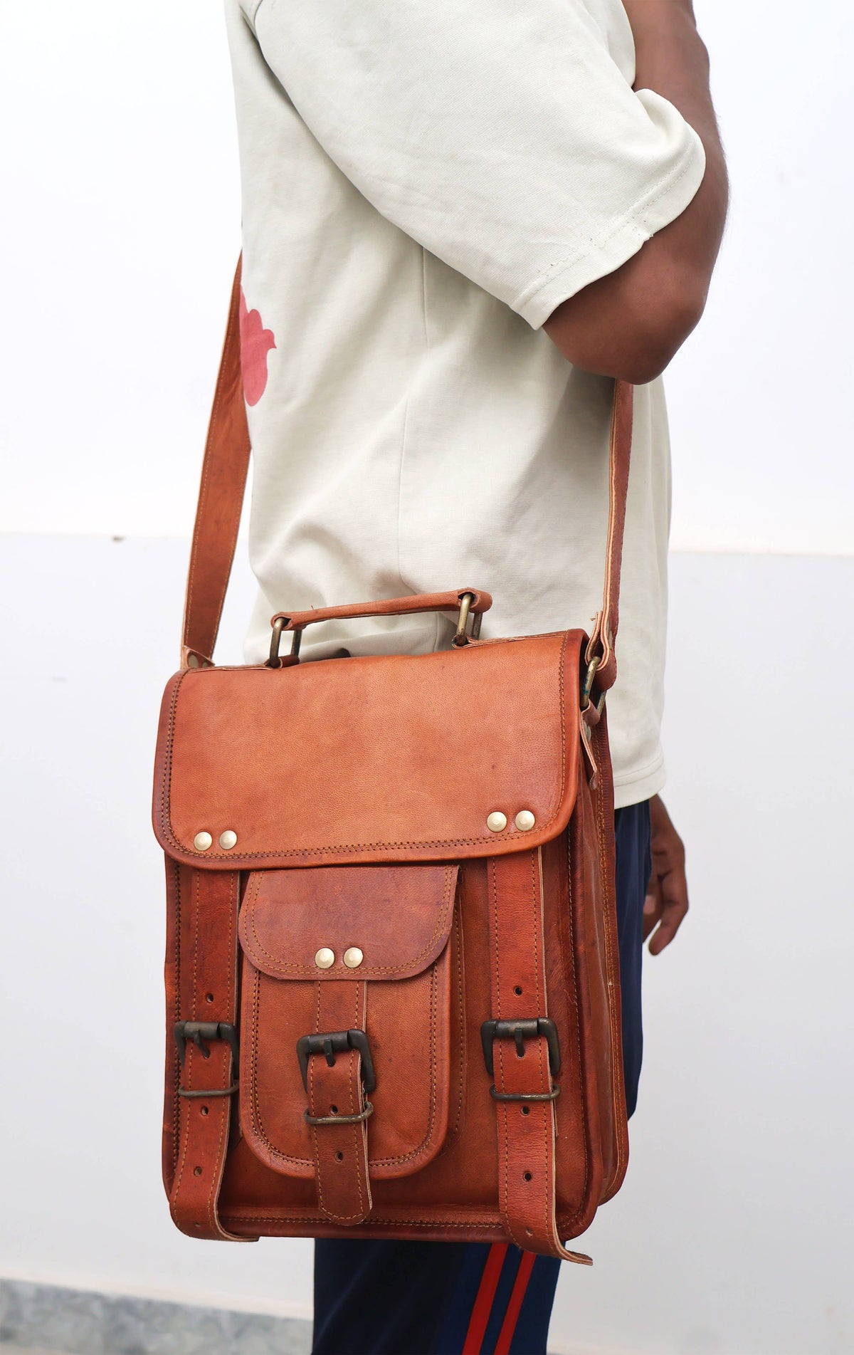Leather Shoulder Travel Crossbody Bag Macbook Ipad Satchel