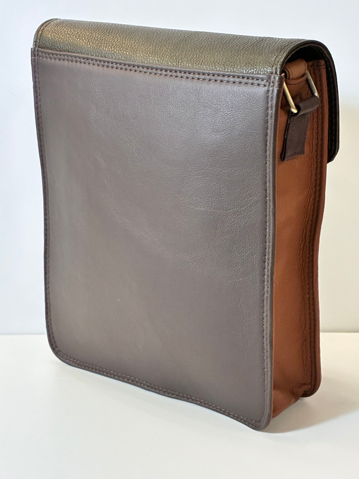 Isla · Unisex Bag