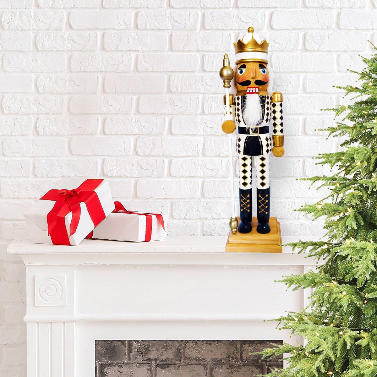 14” Harlequin King Nutcracker