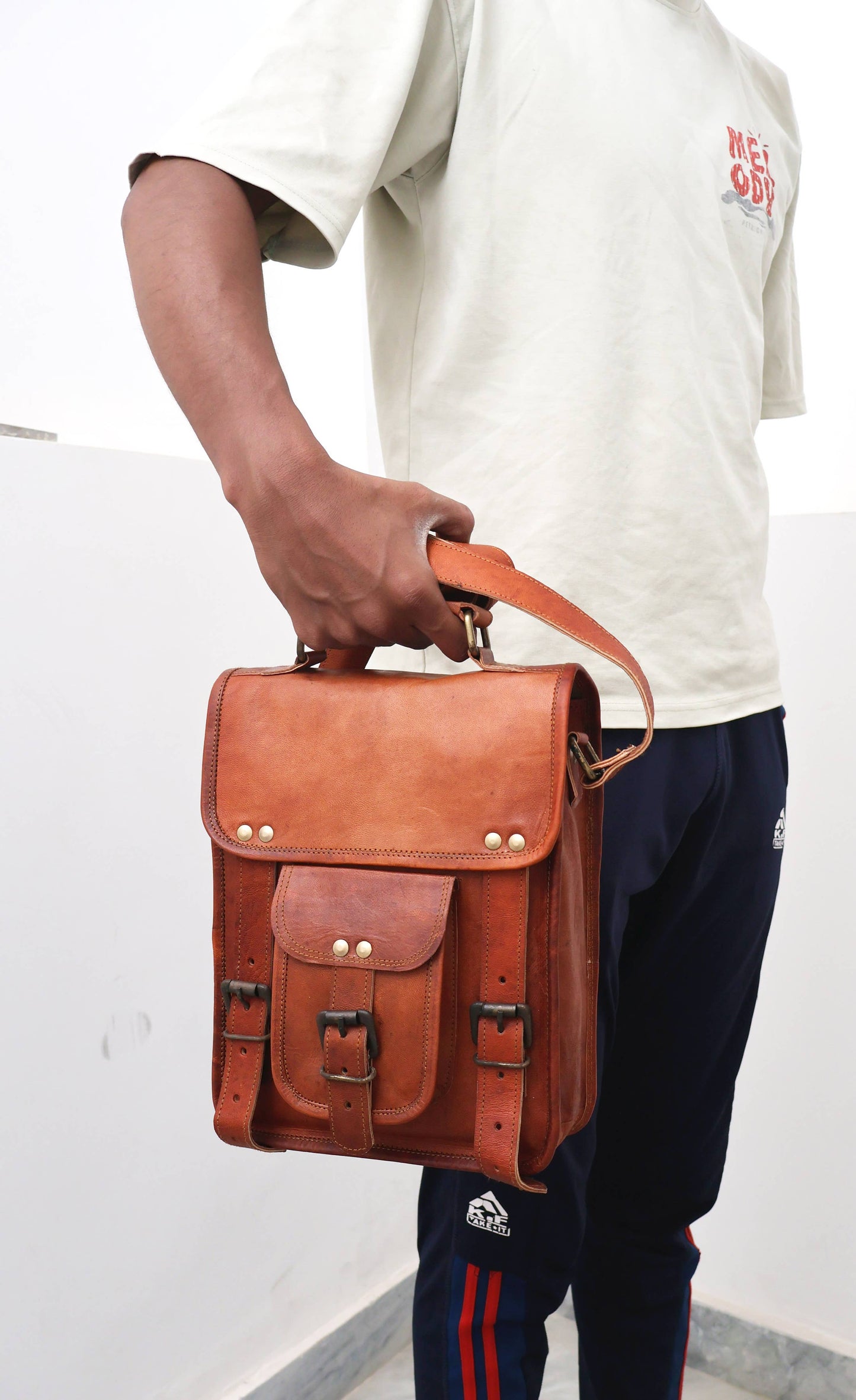 Leather Shoulder Travel Crossbody Bag Macbook Ipad Satchel