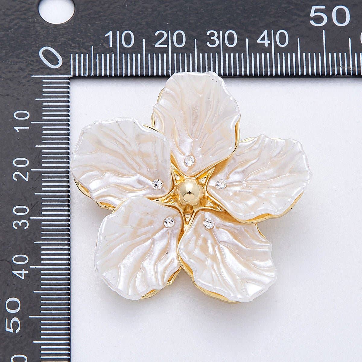 Gold 45mm Blooming Shell Pearl Flower Pin Brooch