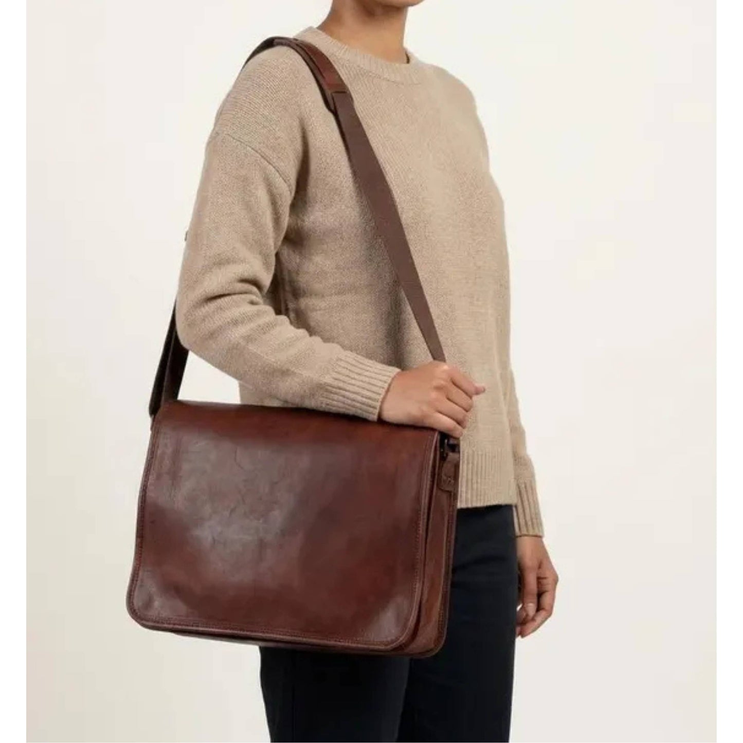 Genuine Leather Shoulder Travel Crossbody Ipad Satchel Bag