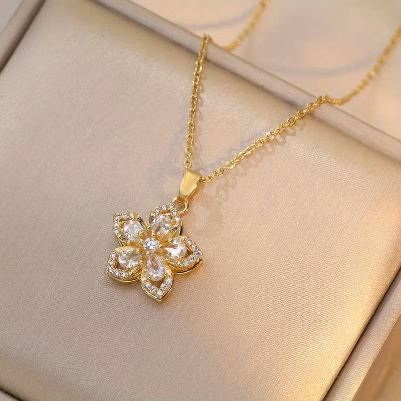 Flower Rotating Spinner Pendant